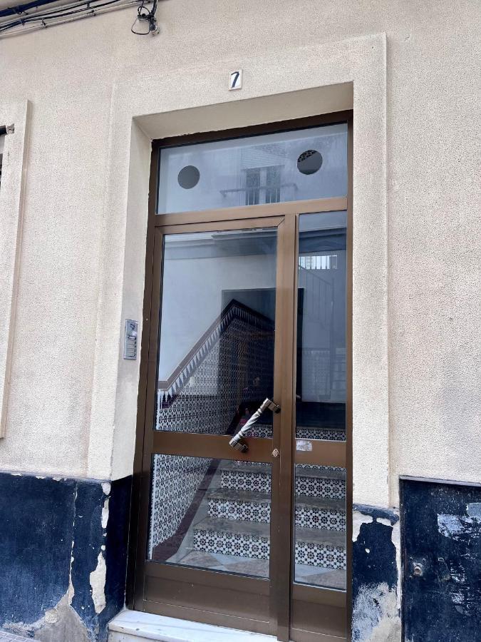 Gatu Villa Paraguay , Preferente Mayores 25 Anos Y Familias Cádiz Exterior foto